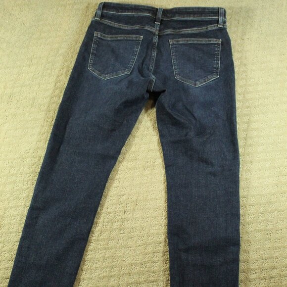 Uniqlo Womens Sz 6 Mid Rise Straight Leg Blue Jeans - Picture 2 of 5